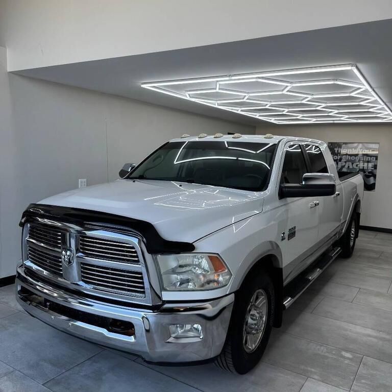 2012 DODGE Ram
