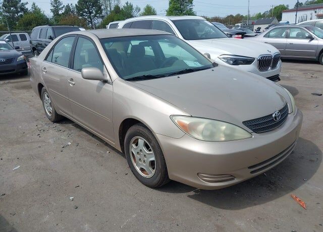 2002 TOYOTA Camry