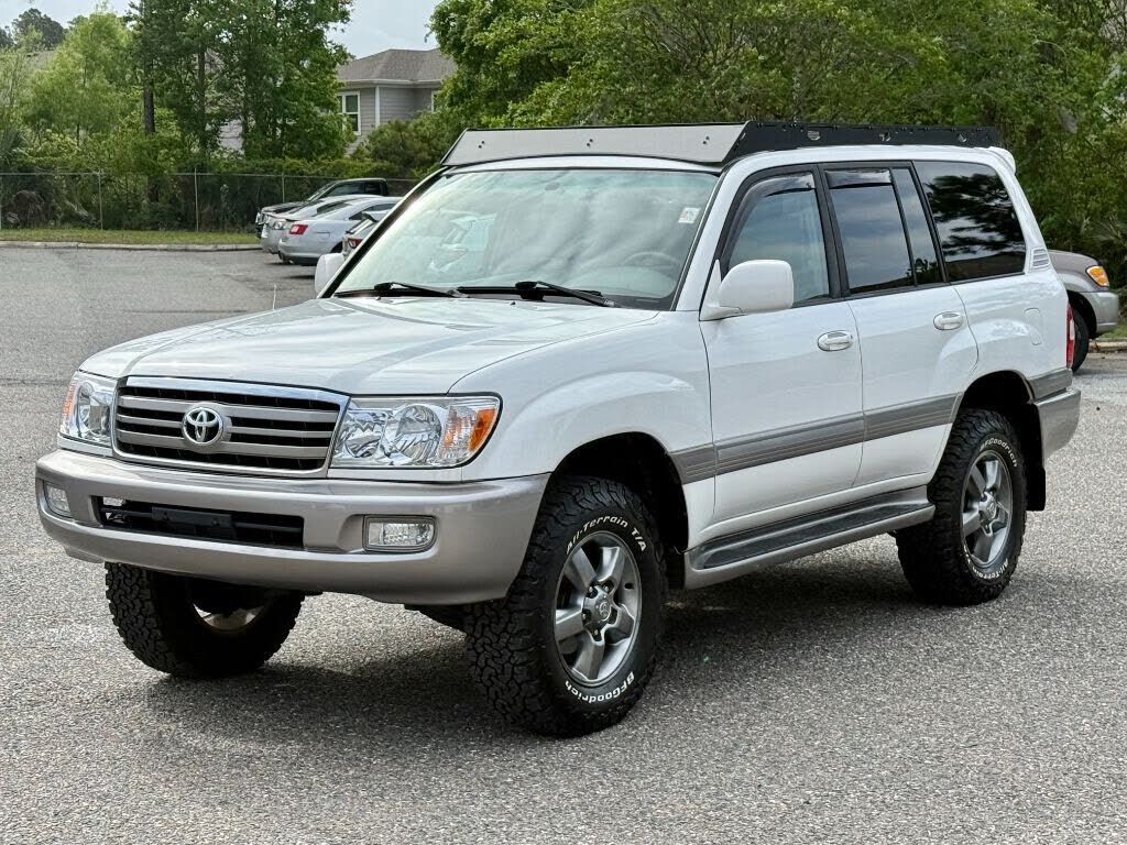 2006 TOYOTA Land Cruiser