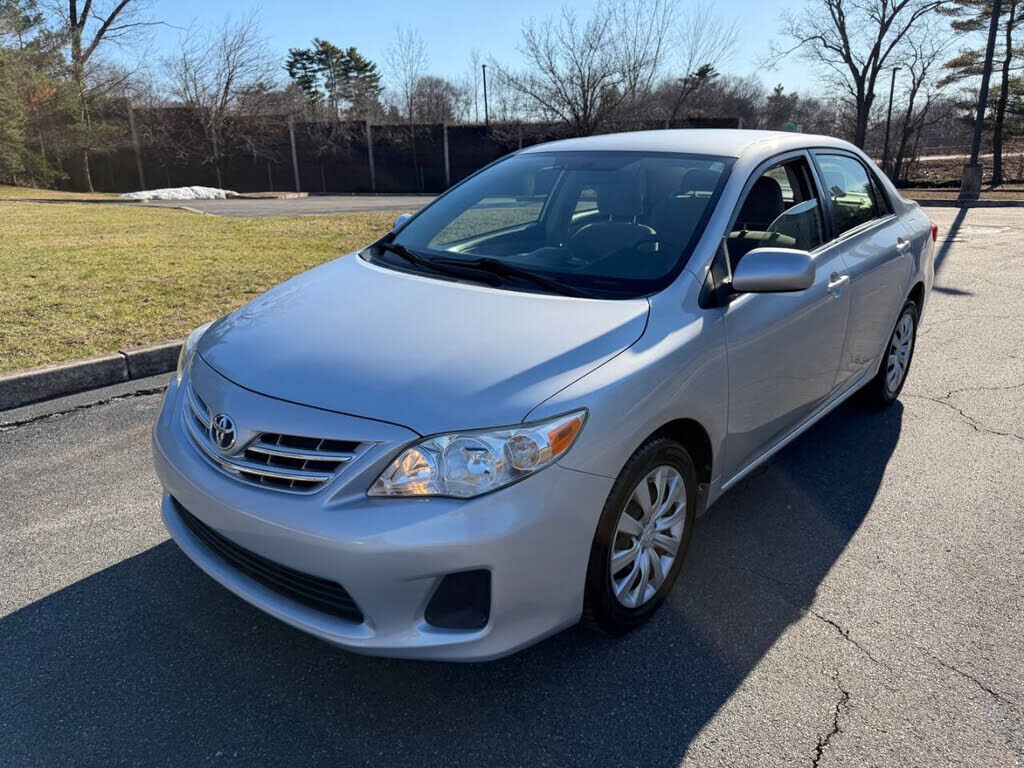 2013 TOYOTA Corolla