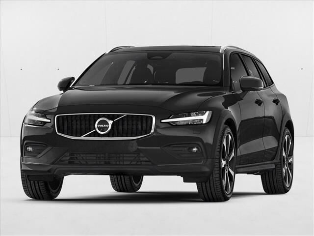 2026 VOLVO V60CC