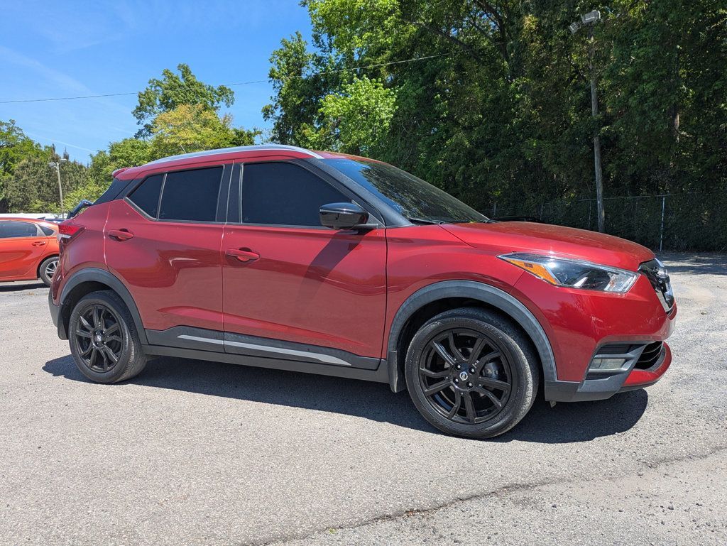 2020 NISSAN Kicks