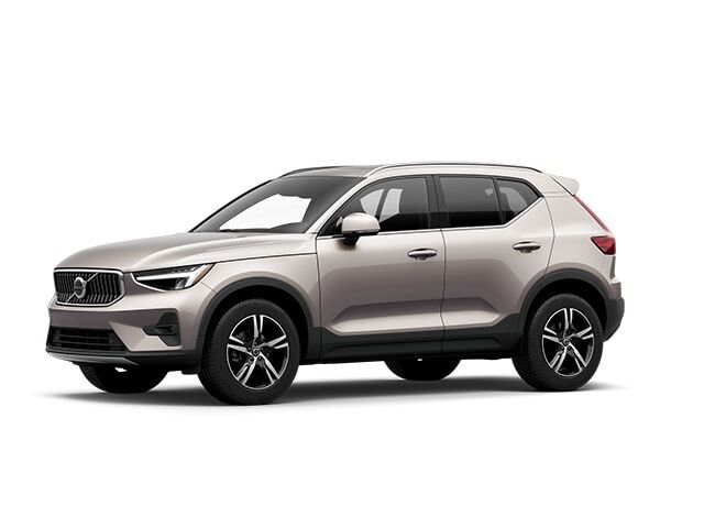 2023 VOLVO XC40