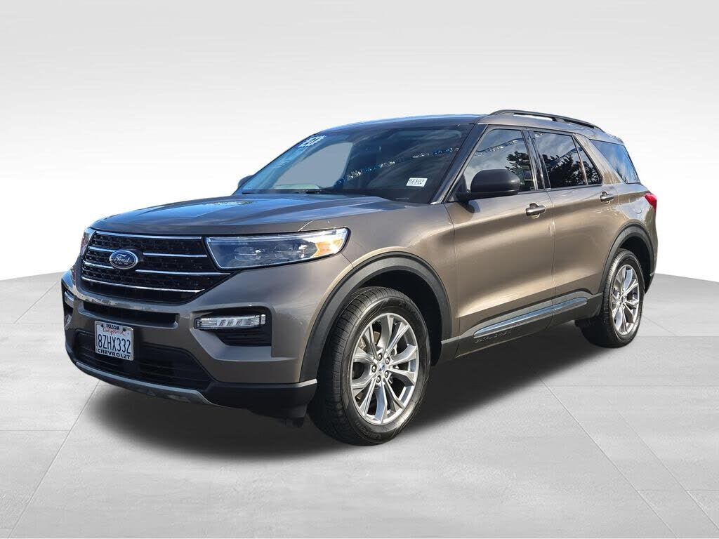 2021 FORD Explorer