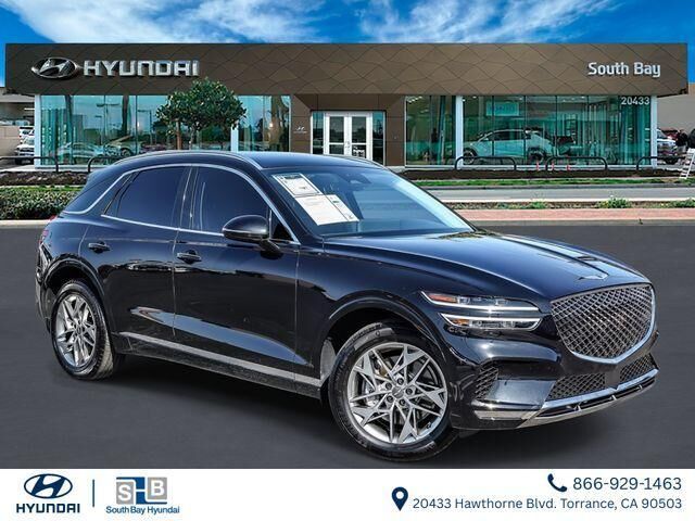 2025 GENESIS GV70