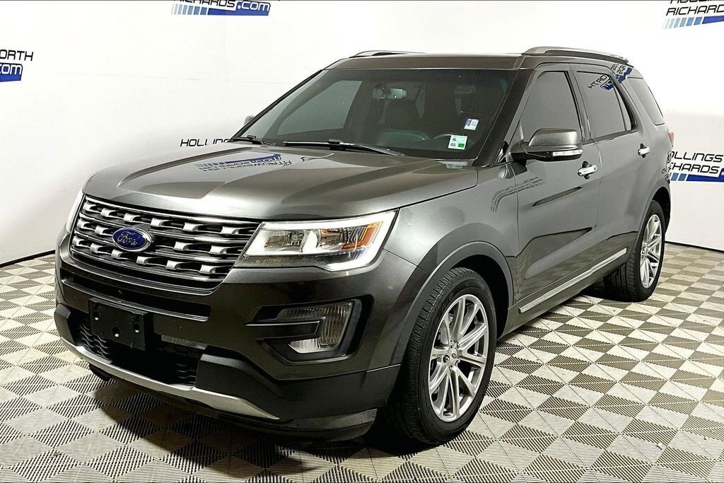 2017 FORD Explorer