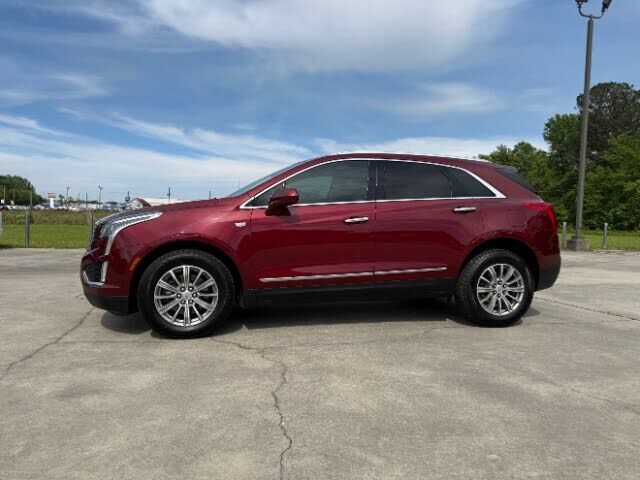 2017 CADILLAC XT5