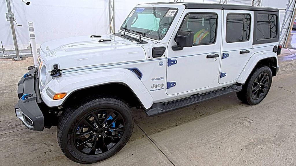 2023 JEEP Wrangler