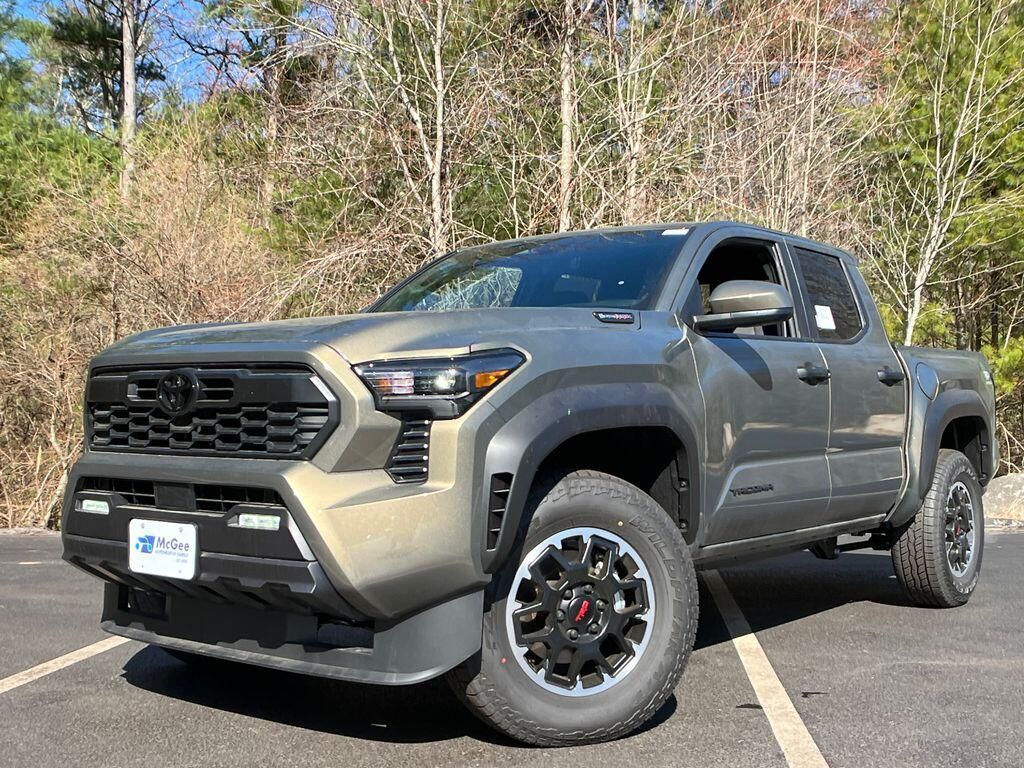 2026 TOYOTA Tacoma