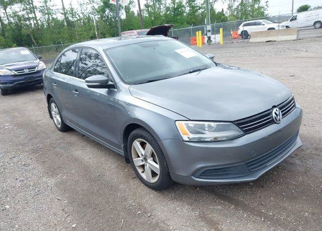 2014 VOLKSWAGEN Jetta