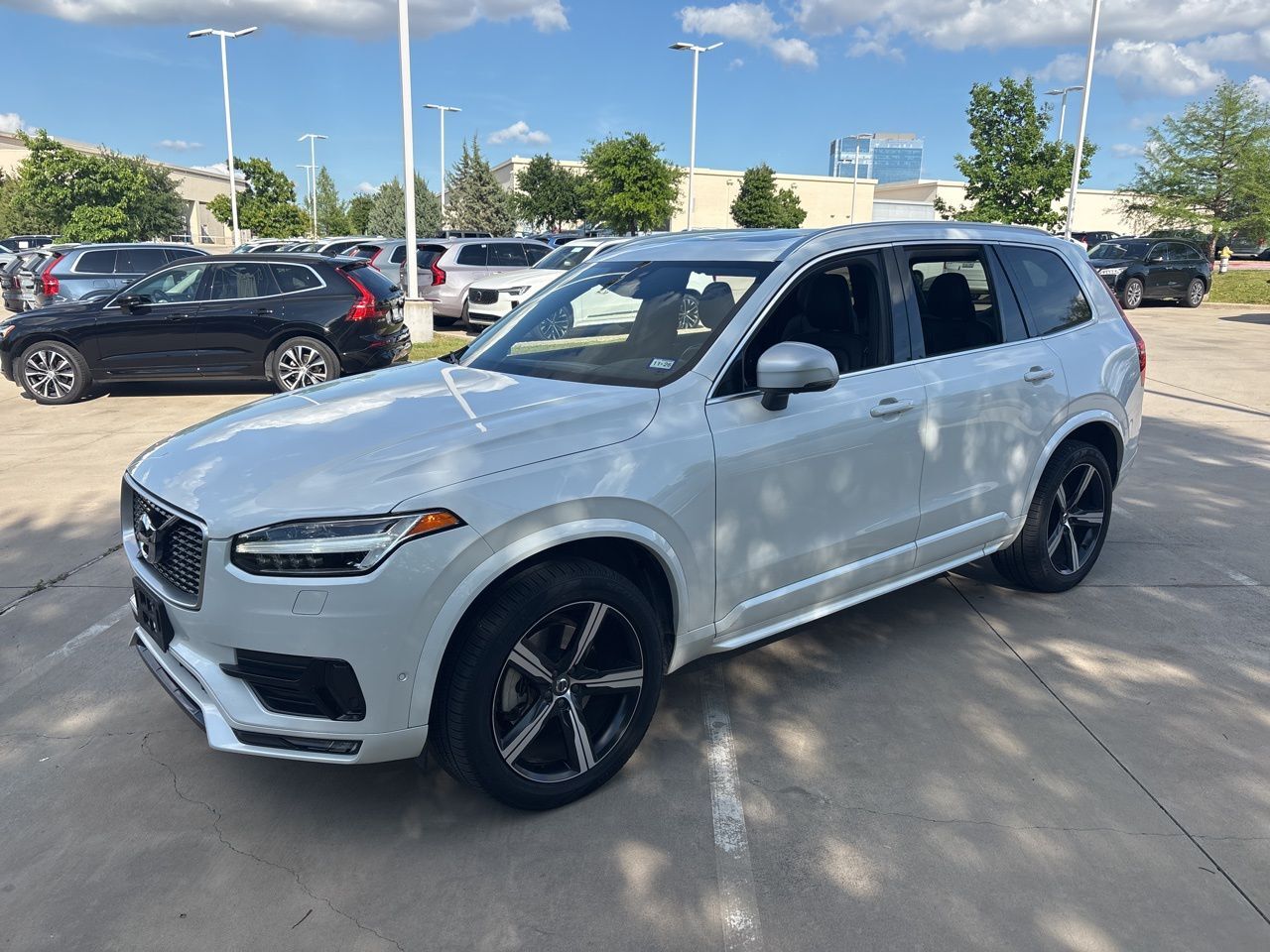 2017 VOLVO XC90
