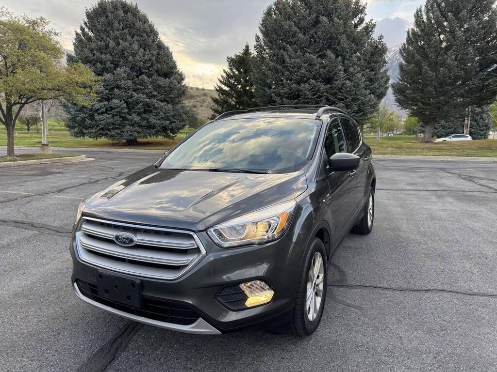 2018 FORD Escape