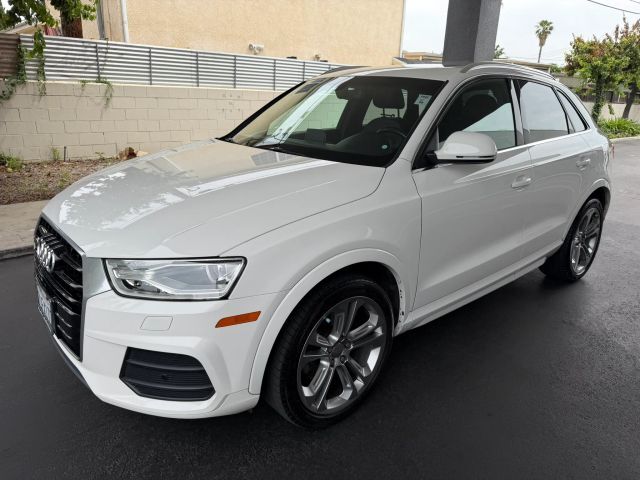 2016 AUDI Q3