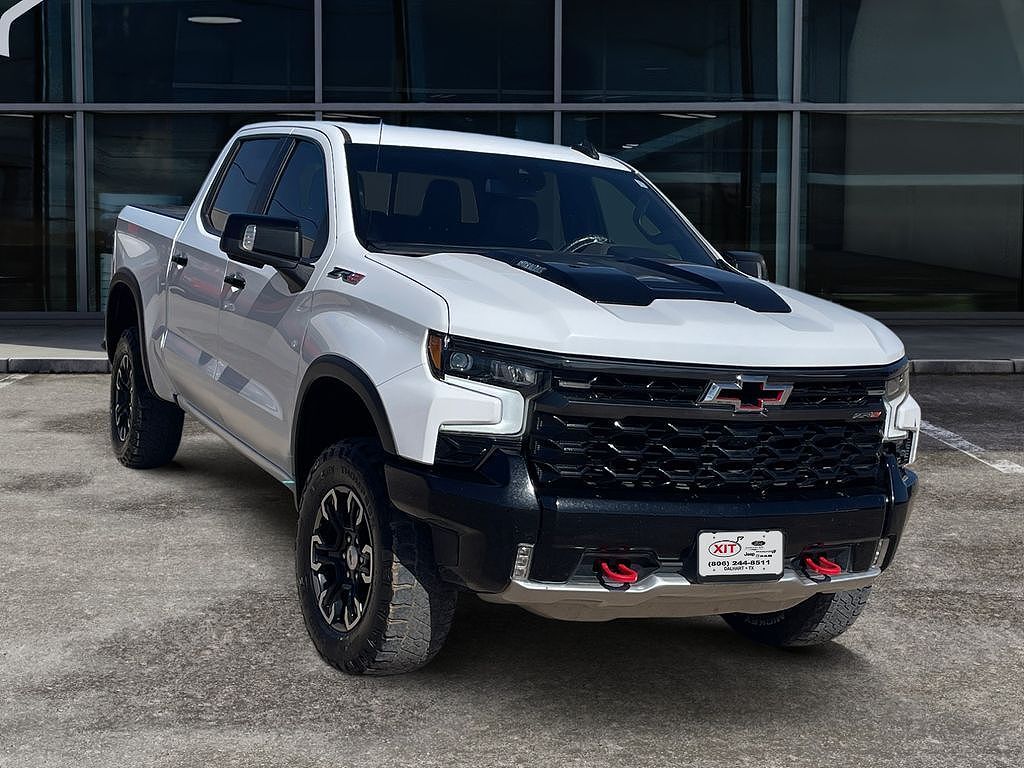 2024 CHEVROLET Silverado