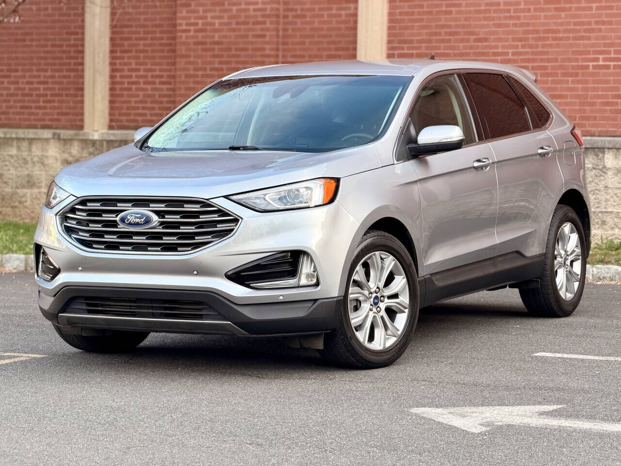 2021 FORD Edge