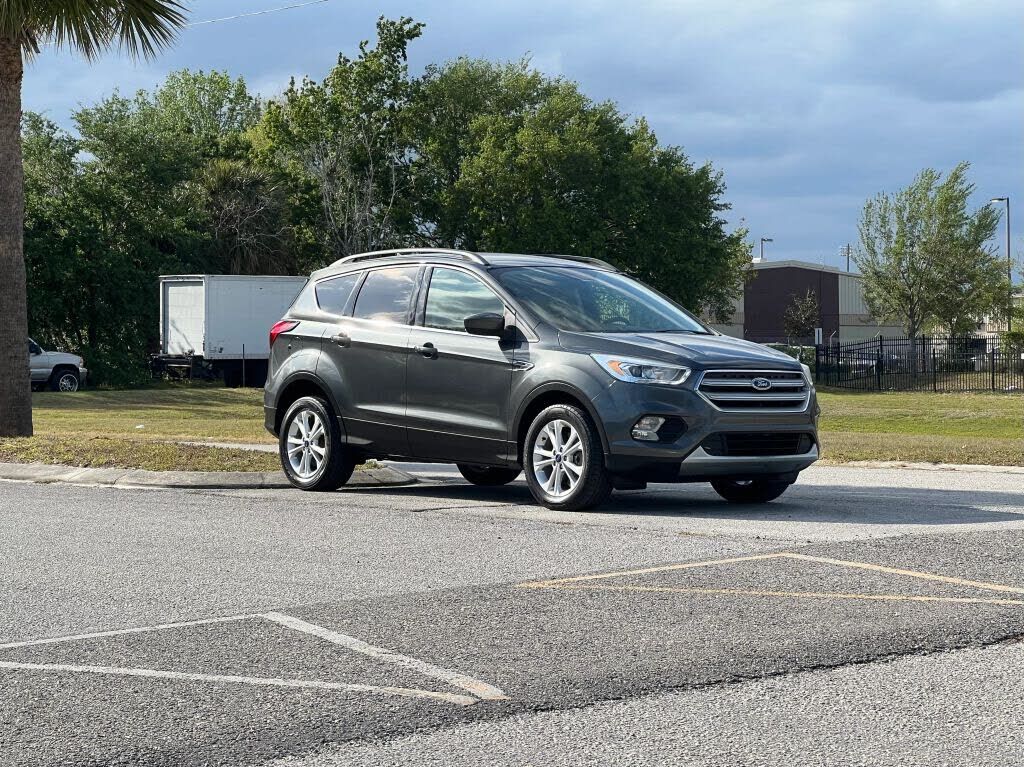 2019 FORD Escape