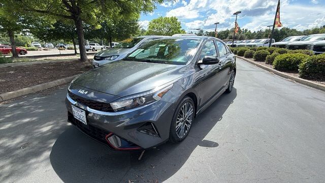 2024 KIA Forte