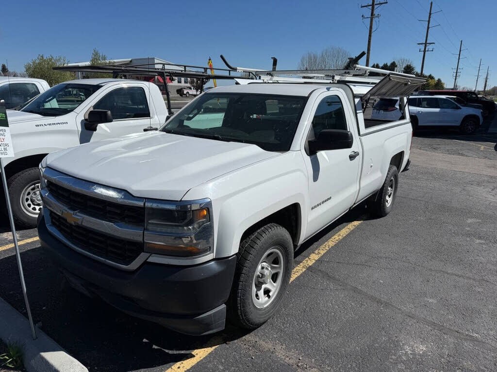 2017 CHEVROLET Silverado