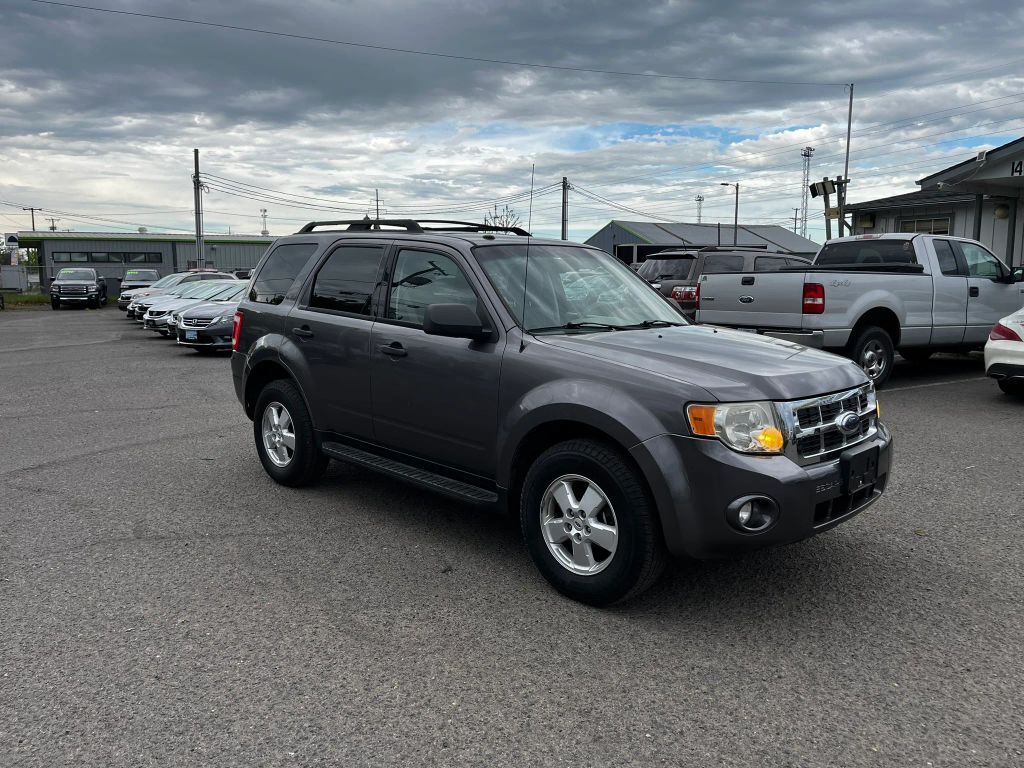 2010 FORD Escape