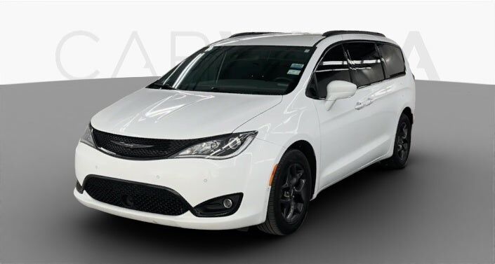 2020 CHRYSLER Pacifica