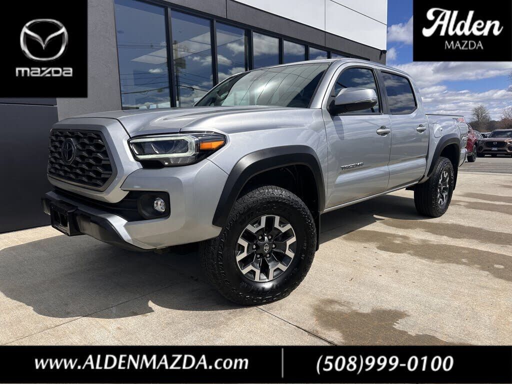 2023 TOYOTA Tacoma
