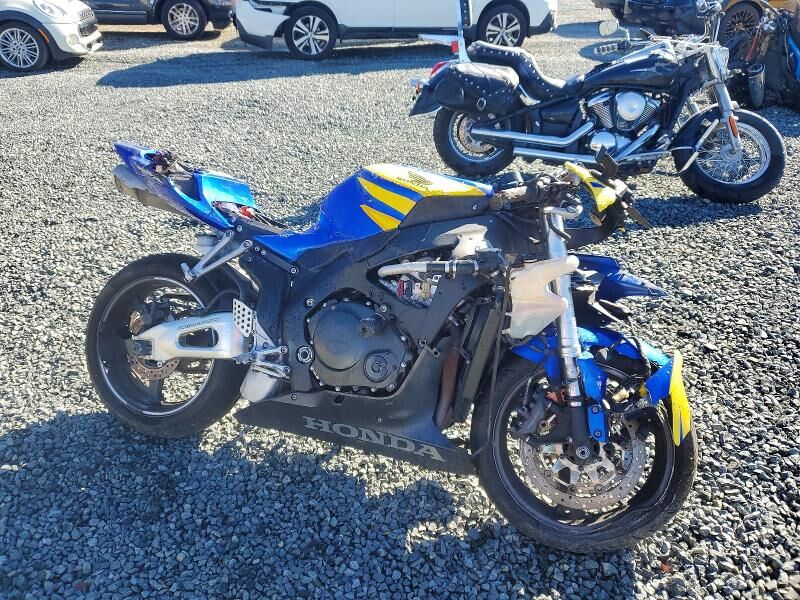 2006 HONDA CB