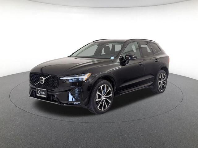 2023 VOLVO XC60