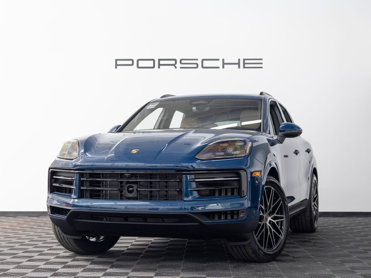 2026 PORSCHE Cayenne