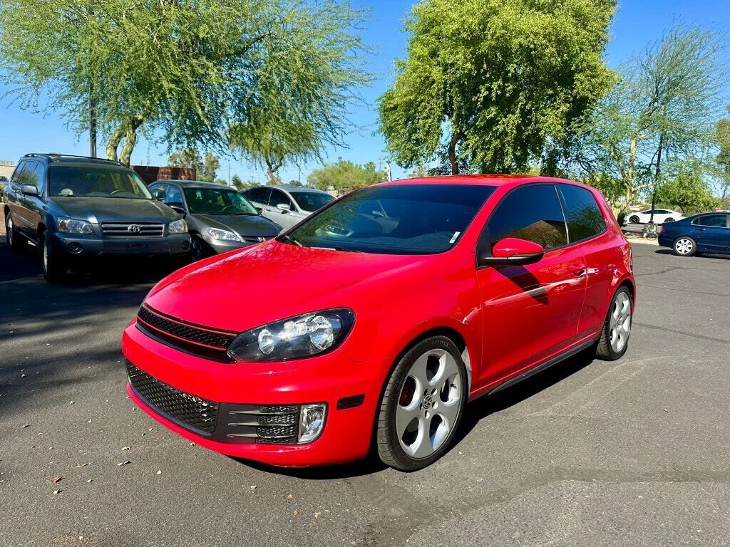 2012 VOLKSWAGEN GTI