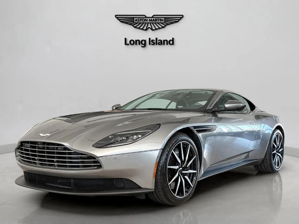 2022 ASTON MARTIN DB11