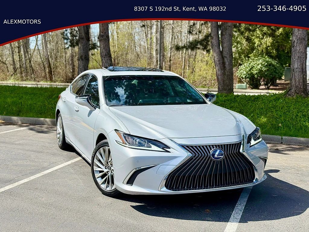 2019 LEXUS ES