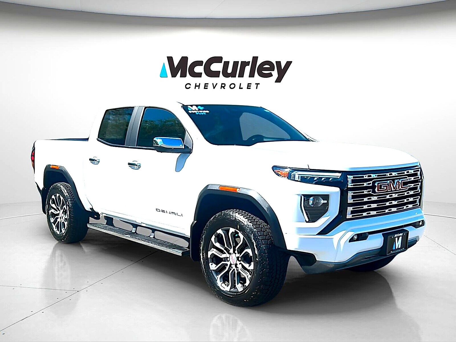 2024 GMC Canyon