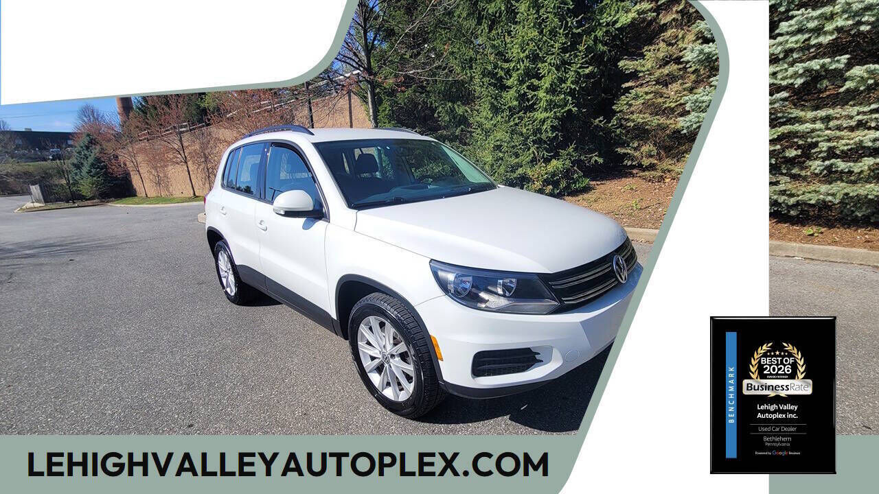 2017 VOLKSWAGEN Tiguan