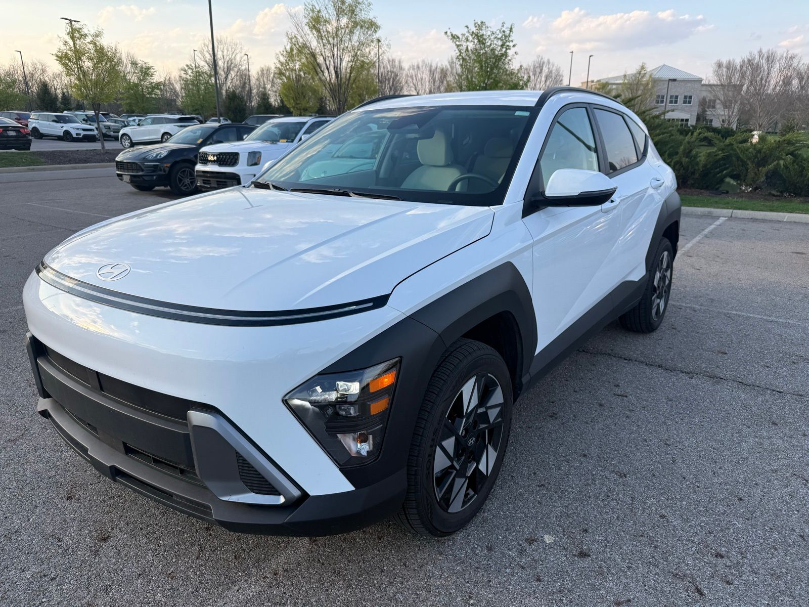 2025 HYUNDAI Kona