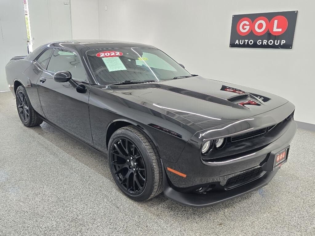 2022 DODGE Challenger