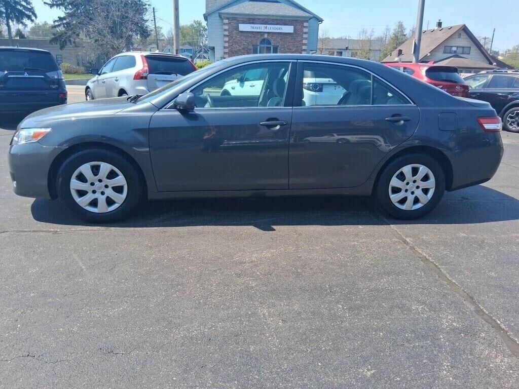 2010 TOYOTA Camry