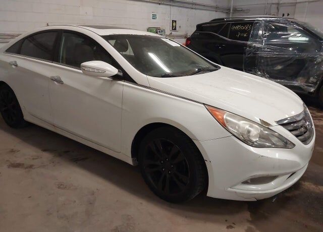 2011 HYUNDAI Sonata