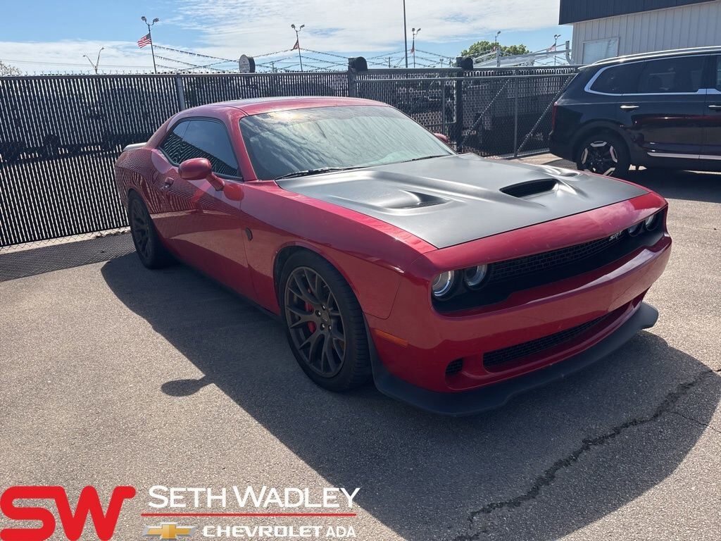 2016 DODGE Challenger