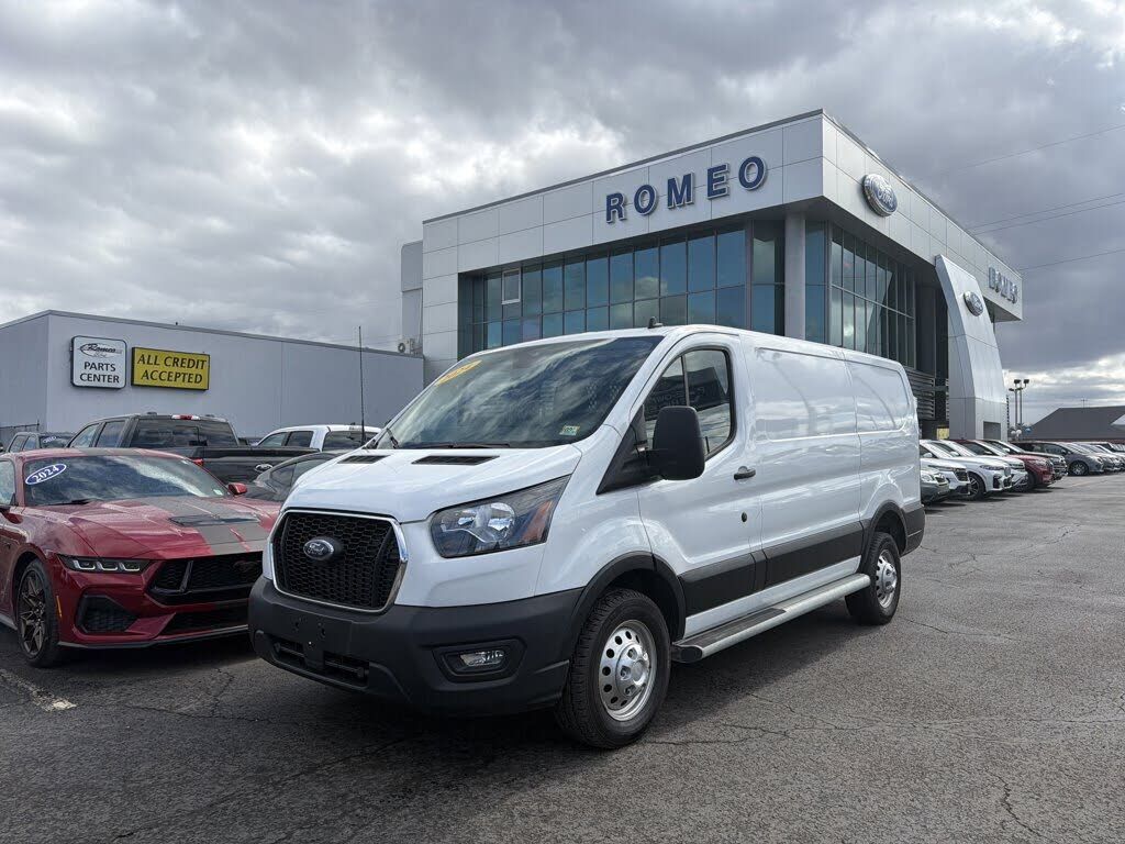 2024 FORD Transit