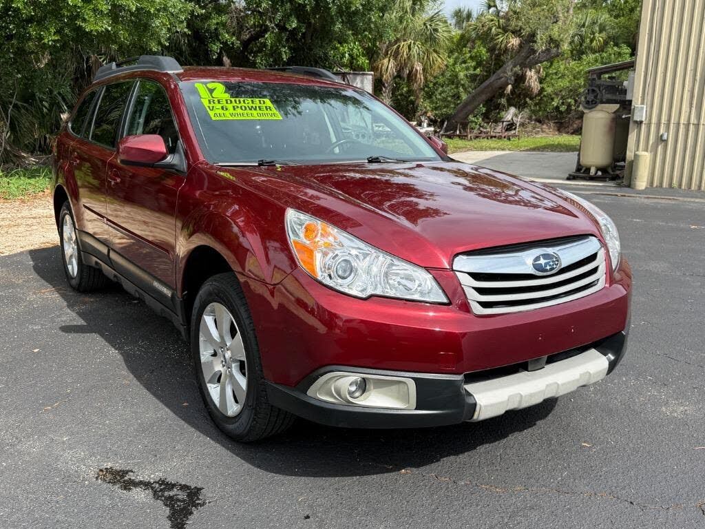 2012 SUBARU Outback