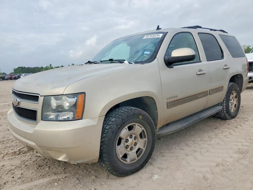 2011 CHEVROLET Tahoe