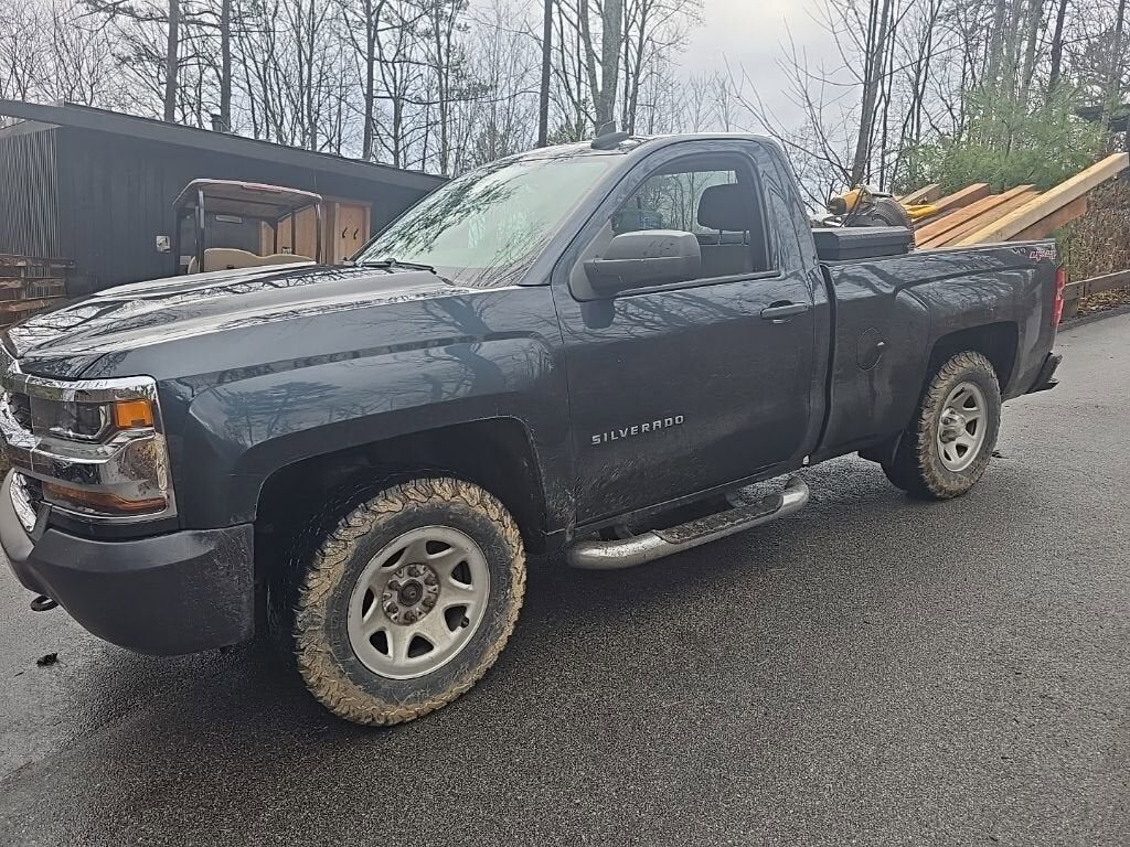 2017 CHEVROLET Silverado