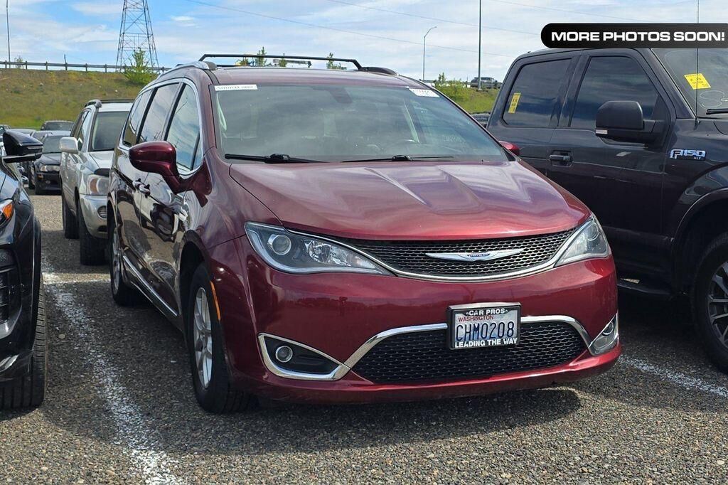2020 CHRYSLER Pacifica