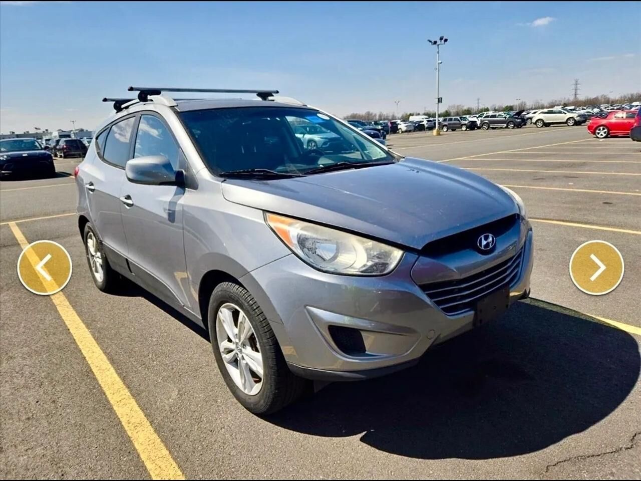 2010 HYUNDAI Tucson