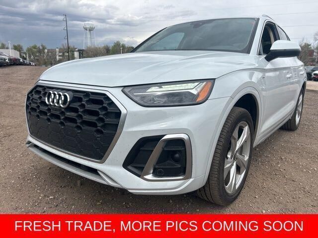 2022 AUDI Q5