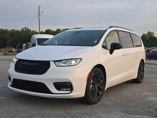 2025 CHRYSLER Pacifica