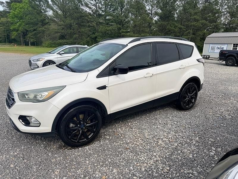 2017 FORD Escape