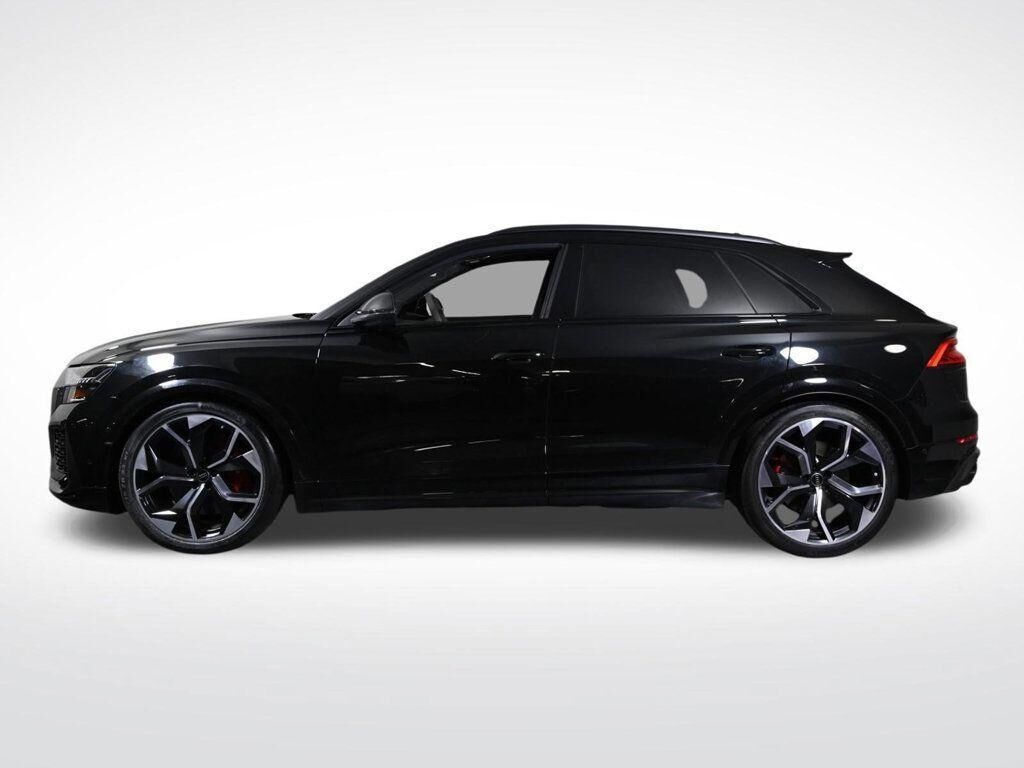 2024 Audi RS Q8