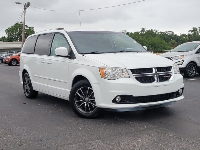2017 DODGE Grand Caravan