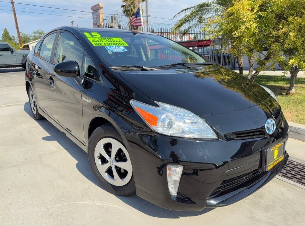 2015 Toyota PRIUS